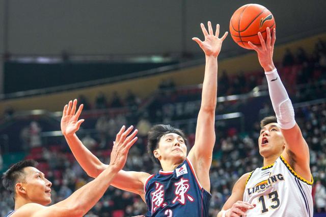 开云体育-CBA春晚变成一边倒 辽宁展现进步 广东为何惨败？