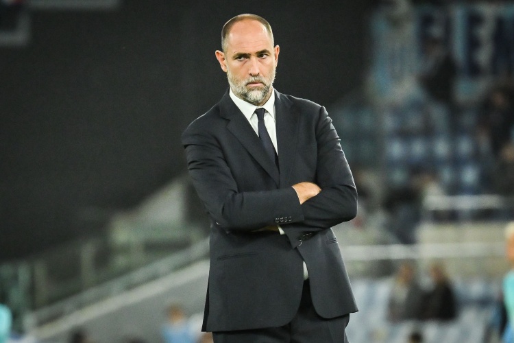 KAIYUN SPORTS-邮报：英超官推发文调侃热刺，被骂后删除动态