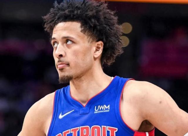 开云官方网站-关键时刻连续单挑得手 状元郎渐入佳境获教练肯定